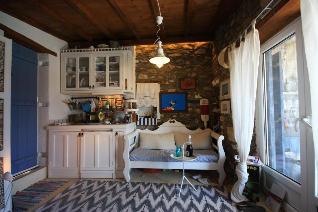 Villea Seaview Apartments Skopelos Dış mekan fotoğraf