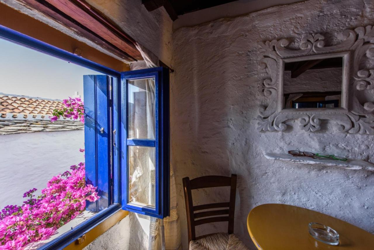 Villea Seaview Apartments Skopelos Dış mekan fotoğraf
